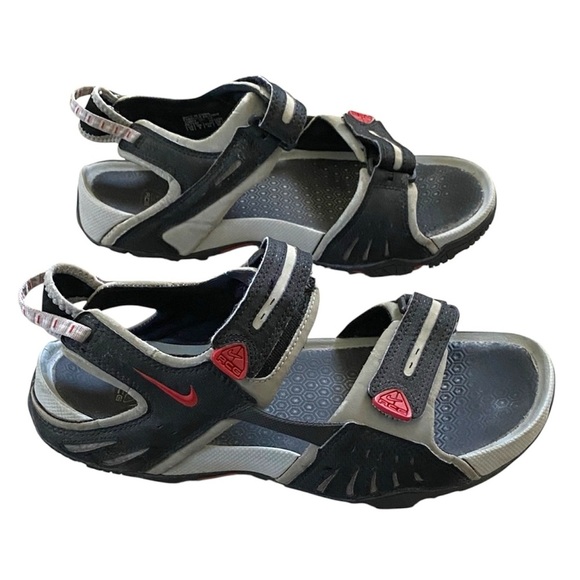 Nike ACG grey and black strap sandals men’s size 10 main image 9